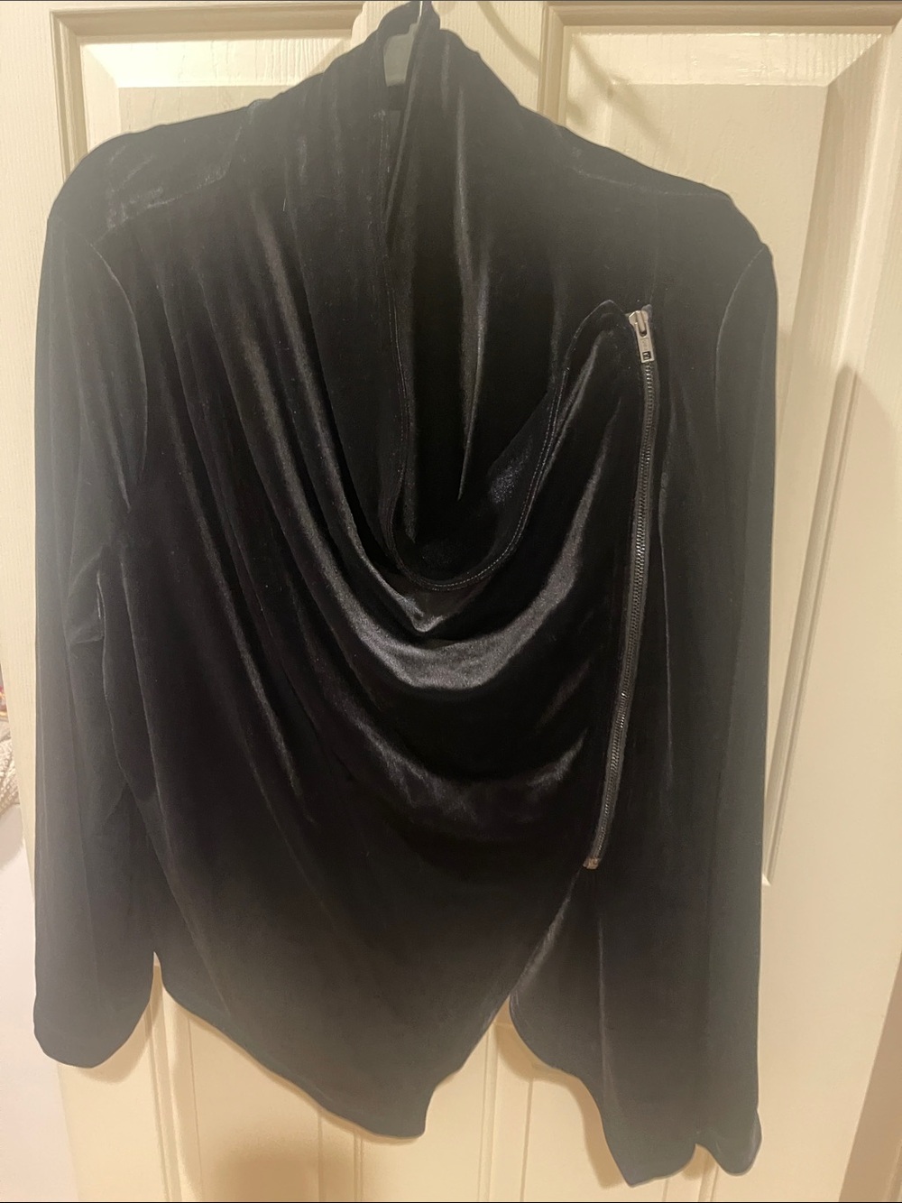Simply Vera Vera Wang Black Velvet Draped Zip-Detail Long Sleeve Top